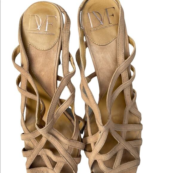 DVF Diane Von Furstenberg Nude Strappy Suede Open Toe Heels size 10 - Picture 9 of 11